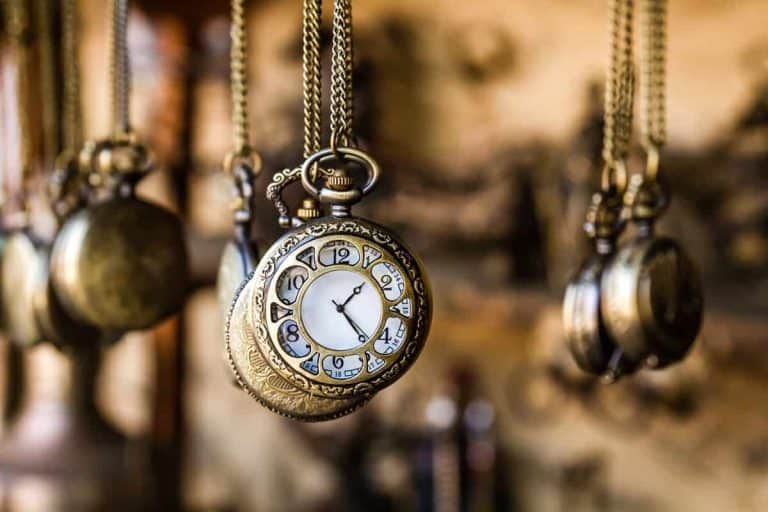 Antique Pocket Watch: Identifying, Valuing, and Buying (2024 Updated)