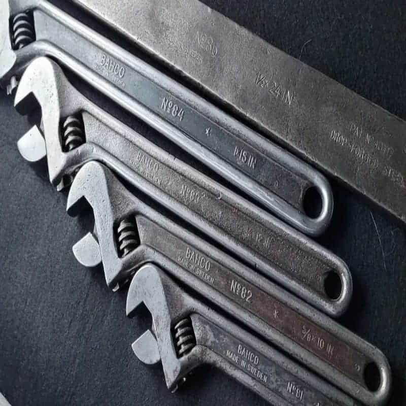 Valuing Antique Wrench On Your Own
