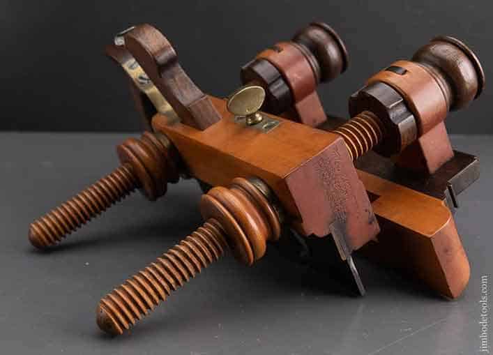 Carpenter wood planes