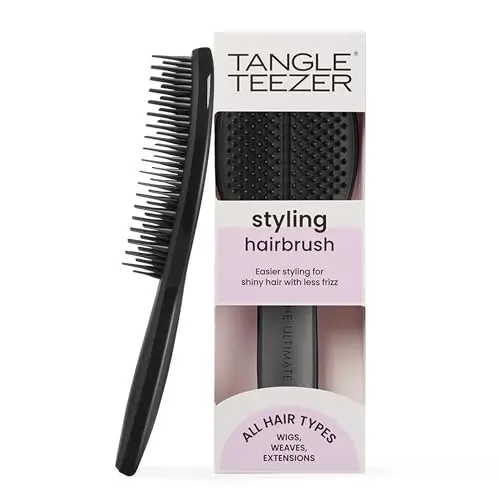 Tangle Teezer Ultimate Styler black brush with two-tiered teeth